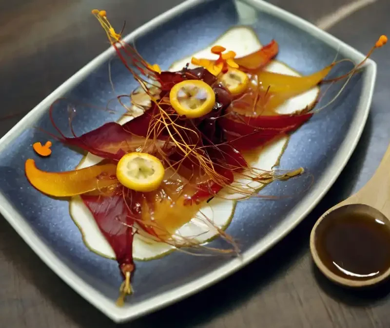 Sashimi de Pimiento Asado con Salsa de Mirin y Soja